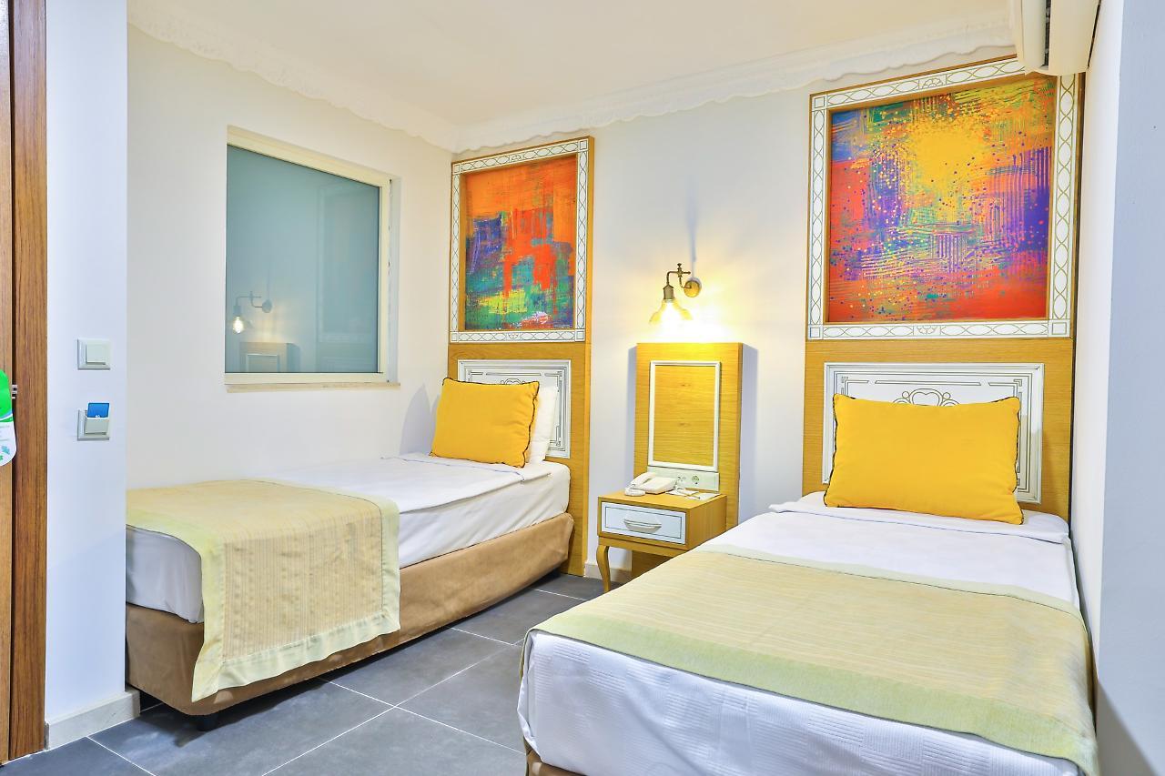 Crystal Club World Of Colours Hotel Bogazkent Eksteriør billede
