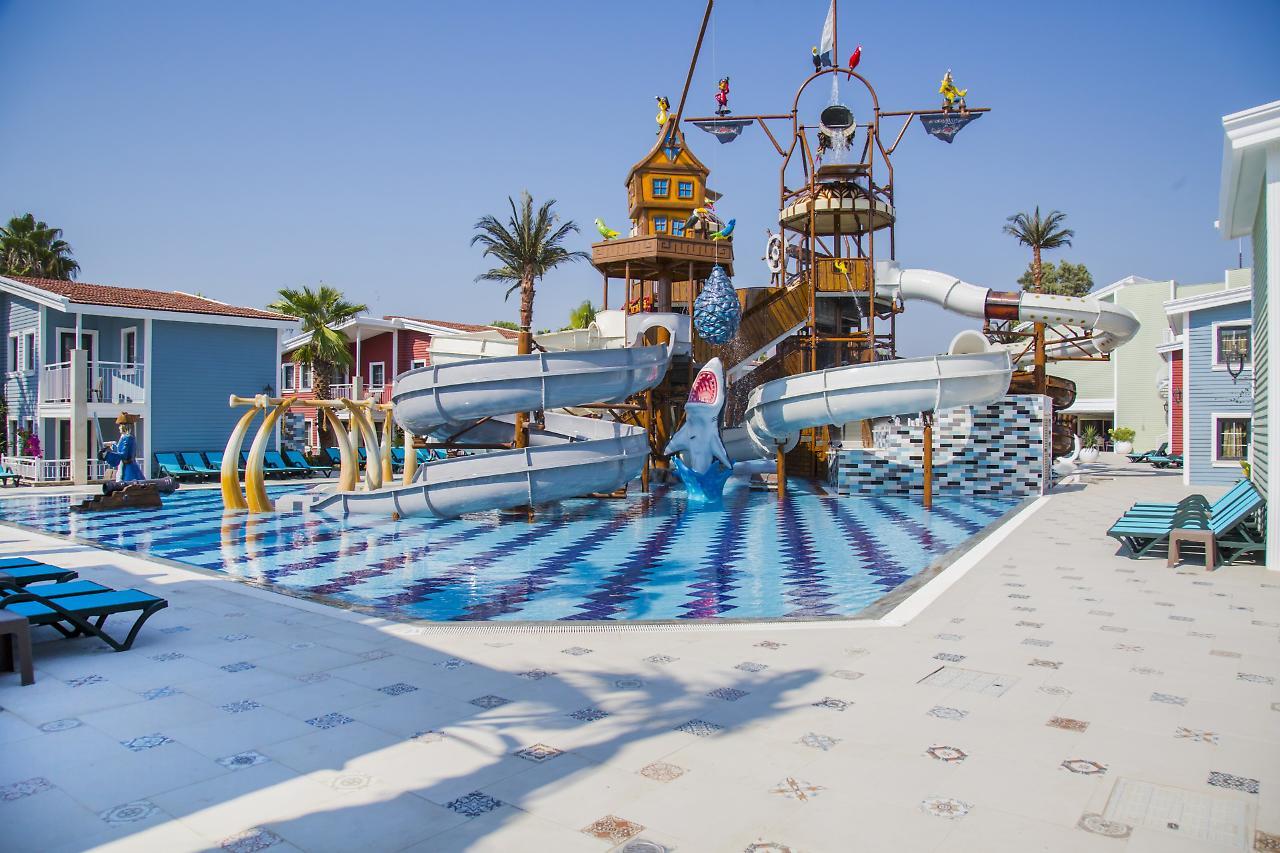 Crystal Club World Of Colours Hotel Bogazkent Eksteriør billede